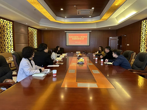 泰国正大管理学院领导莅临江西九江华东电子信息学校参观交流